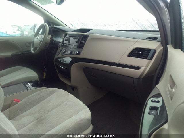 2012 TOYOTA SIENNA LE VIN: 5TDKK3DC7CS274953