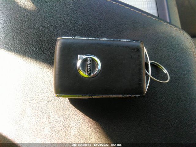 7JR102FM3LG063908 Volvo S60 R-design