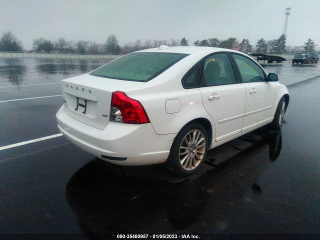 Volvo S40 2010 YV1382MS8A2498977 Image 6