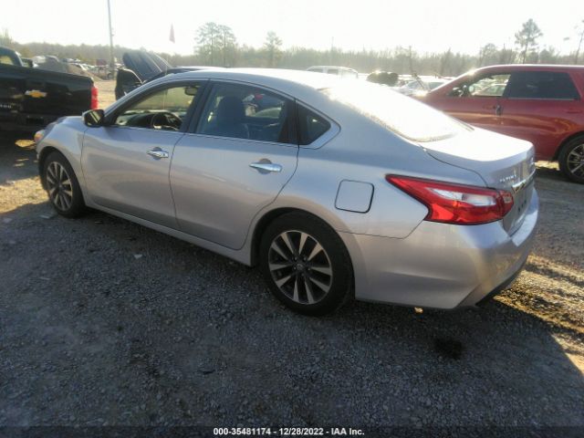 1N4AL3AP1HC229439 Nissan Altima 2.5 Sl