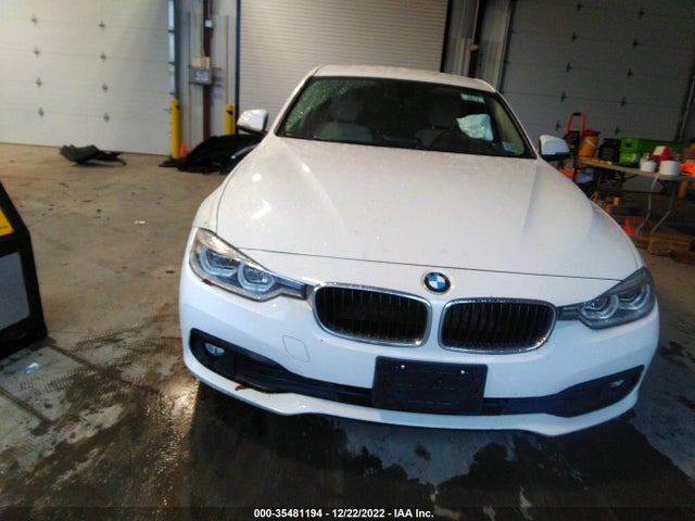 2018 BMW 3 Series, VIN: WBA8A3C56JA488629