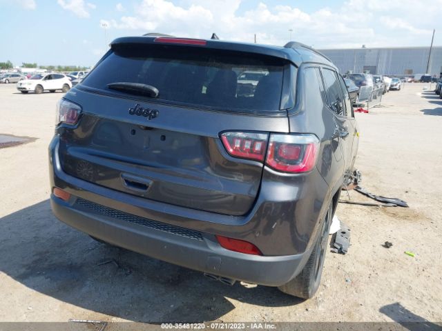 3C4NJCBB8JT318441 Jeep Compass Altitude