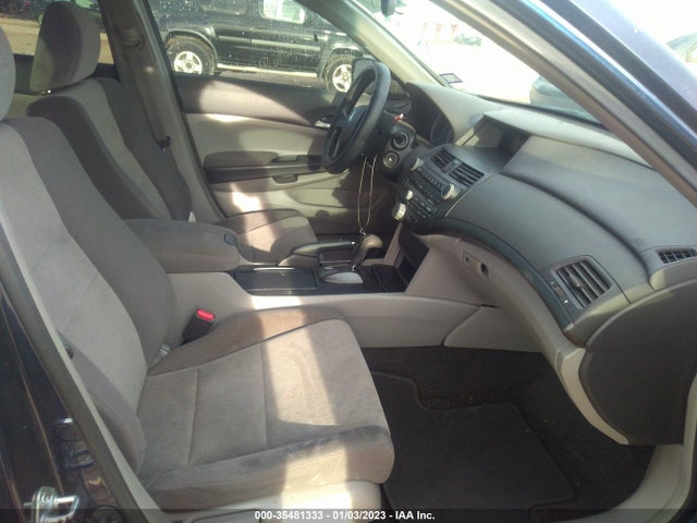 2008 HONDA ACCORD SDN LX VIN: JHMCP26328C039882