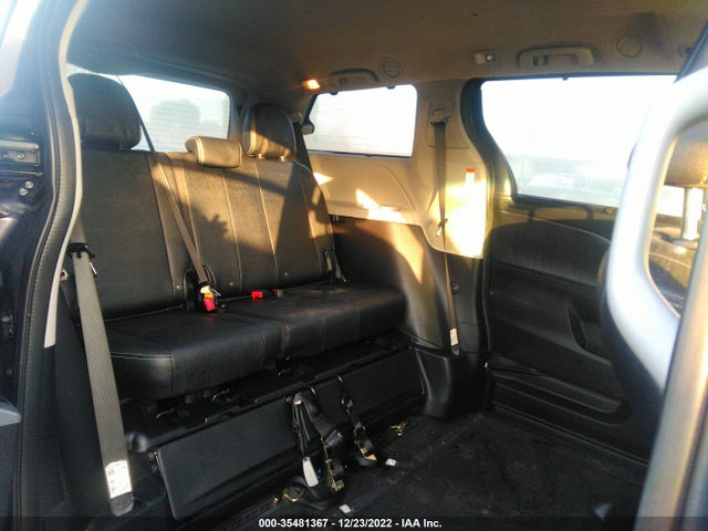 Toyota SIENNA SE 2017 5TDXZ3DC8HS855922 Image 9