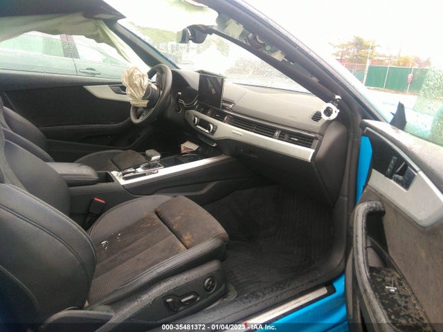 2020 Audi A5, VIN: WAUTNAF57LA006042