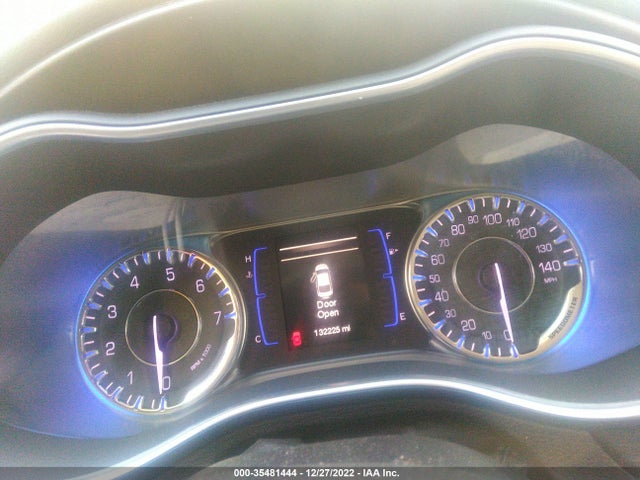 Chrysler 200 Limited 2015 1C3CCCAB0FN598838 Image 7