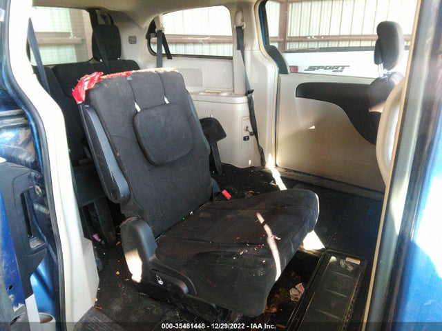2011 DODGE GRAND CARAVAN CREW VIN: 2D4RN5DG3BR629101
