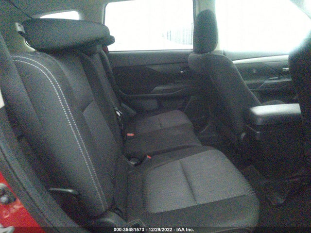 JA4AD2A37JZ040774 Mitsubishi Outlander Es