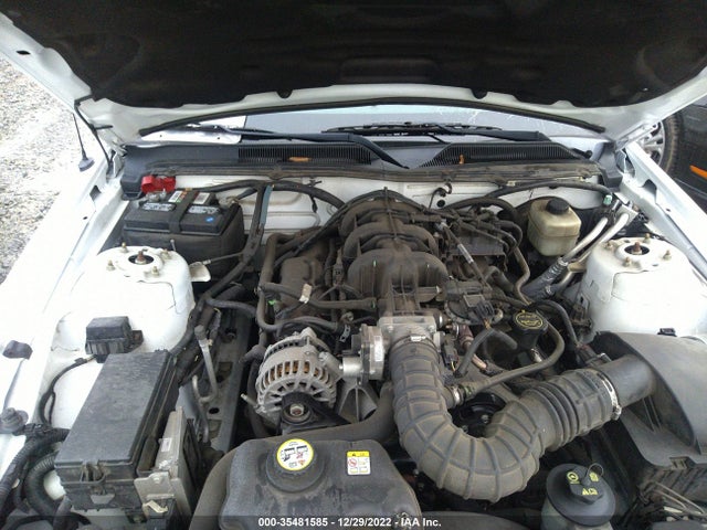 2008 FORD MUSTANG DELUXE/PREMIUM VIN: 1ZVHT80N585106945