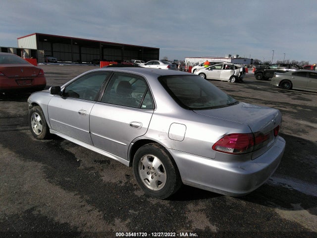 2002 HONDA ACCORD SDN EX W/LEATHER VIN: 1HGCG165X2A024371