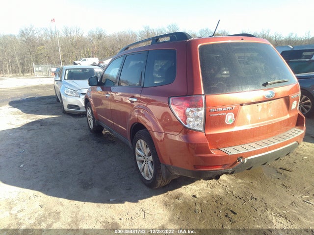 2011 SUBARU FORESTER 2.5X PREMIUM VIN: JF2SHBDC1BH746237