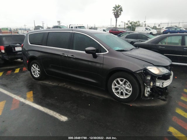 2018 2C4RC1DGXJR252258 main image