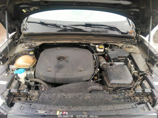 2020 Volvo XC40, VIN: YV4AC2HK8L2339379