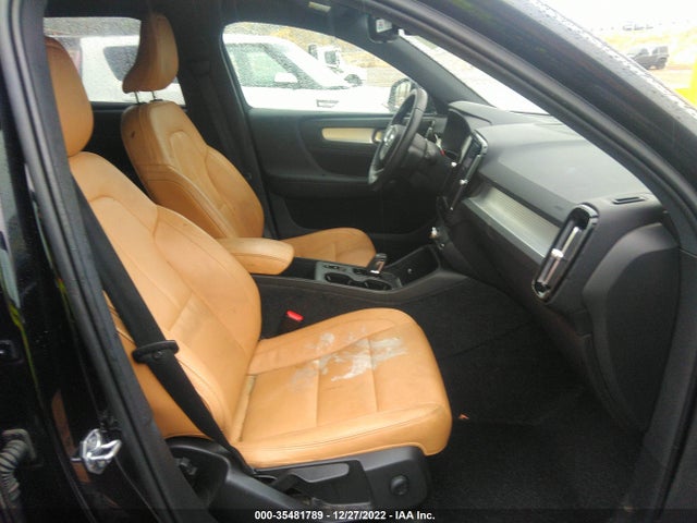 2020 Volvo XC40, VIN: YV4AC2HK8L2339379