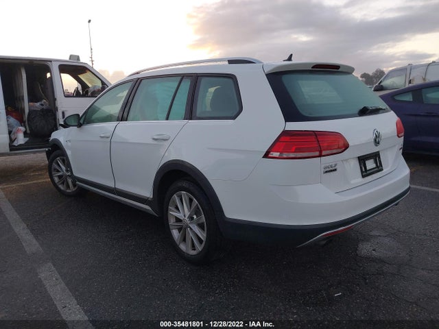 2018 Volkswagen Golf, VIN: 3VWH17AU7JM756060