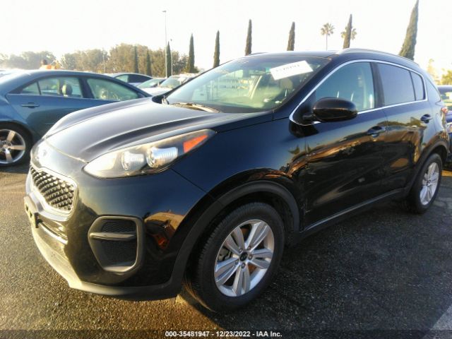 KNDPM3AC8J7388715 KIA Sportage Lx