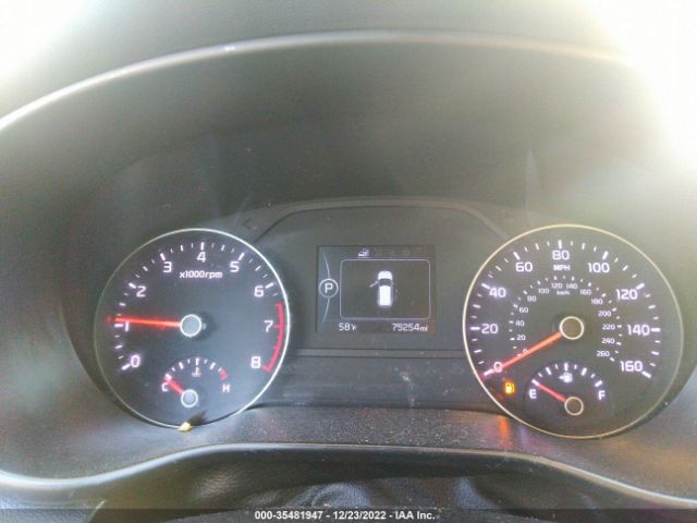 KNDPM3AC8J7388715 KIA Sportage Lx