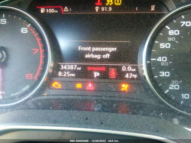2018 Audi A4, VIN: WAUDNAF44JA077014