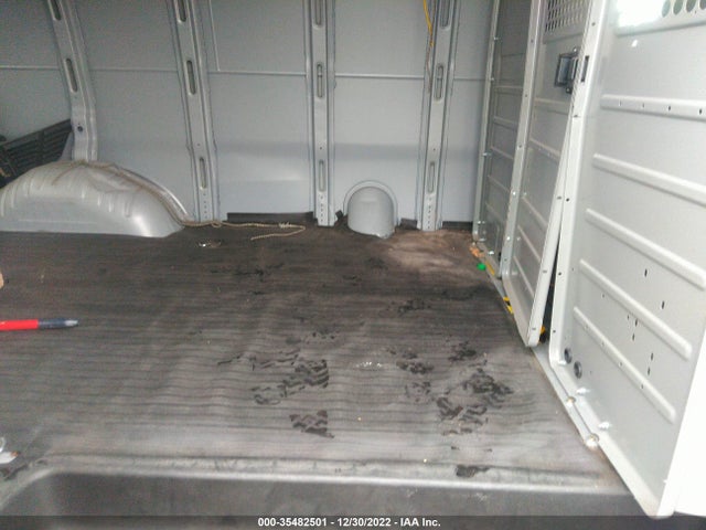 2018 Chevrolet Express, VIN: 1GCWGAFPXJ1301189