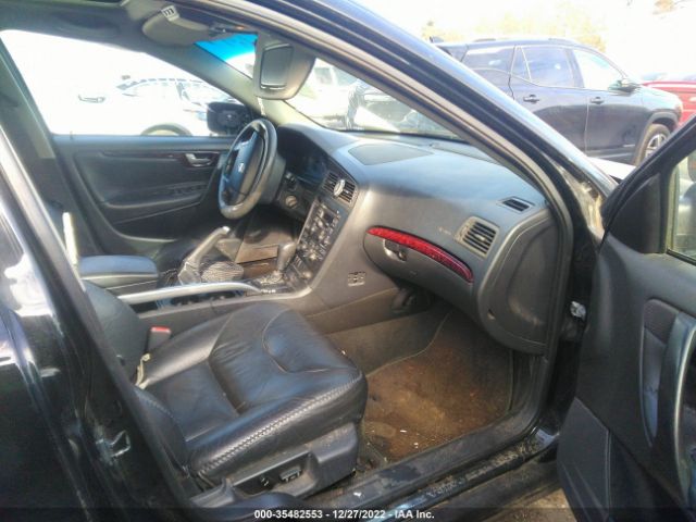 YV1SZ59H441131608 Volvo V70 Xc70
