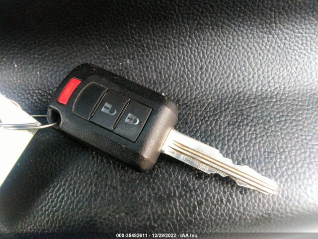 JA4AR3AU4JU016543 Mitsubishi Outlander Sport 2.0