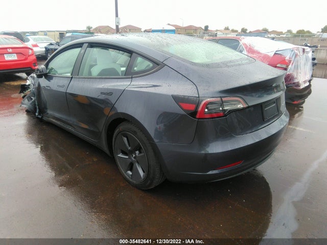 5YJ3E1EB8PF389223 Tesla MODEL 3