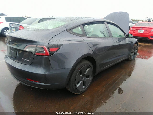 5YJ3E1EB8PF389223 Tesla MODEL 3