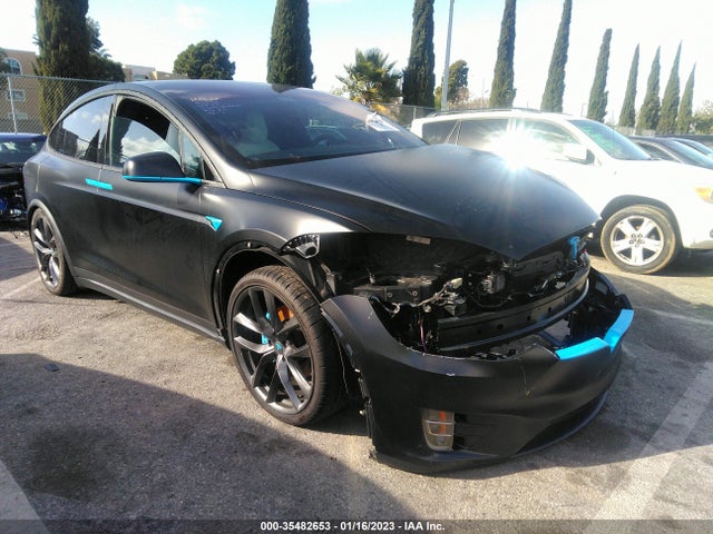 2018 Tesla Model X, VIN: 5YJXCBE41JF142986
