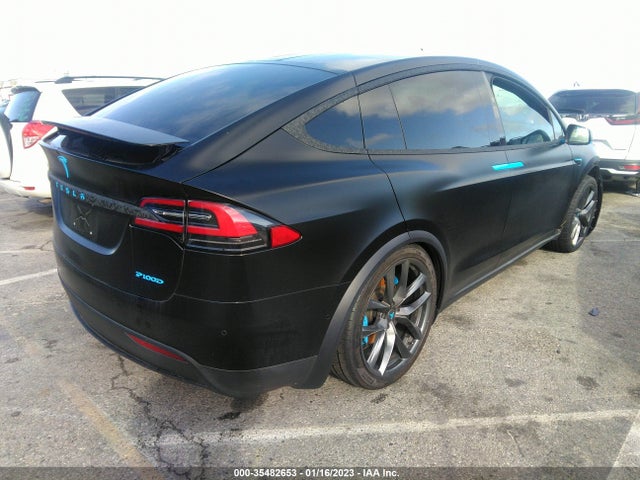 2018 Tesla Model X, VIN: 5YJXCBE41JF142986