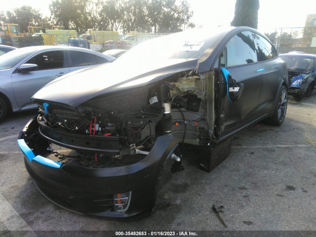 2018 Tesla Model X, VIN: 5YJXCBE41JF142986
