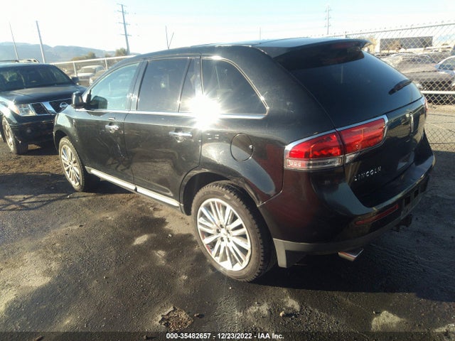 Lincoln MKX 2011 2LMDJ6JK5BBJ02865 Image 3