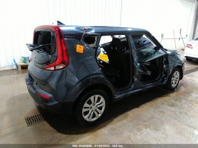 KIA SOUL LX 2020 KNDJ23AU0L7089551 Image 4