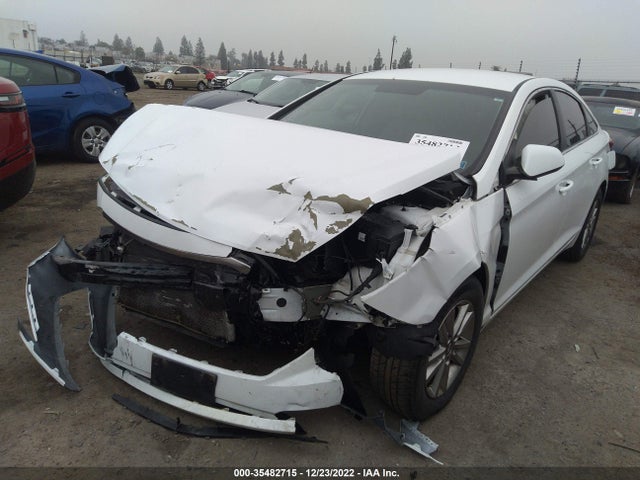 2015 HYUNDAI SONATA VIN: 5NPE24AF4FH154376