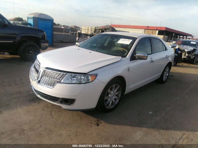 Lincoln MKZ 2012 3LNHL2GC8CR806769 Image 2