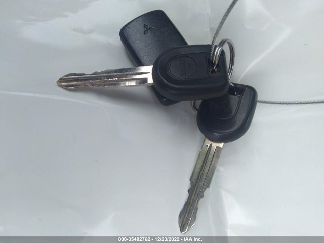 2004 MITSUBISHI MONTERO SPORT LS VIN: JA4LS21R44J003834