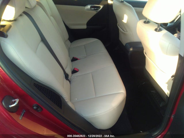 Lexus CT 200H 2012 JTHKD5BH0C2121017 Image 9