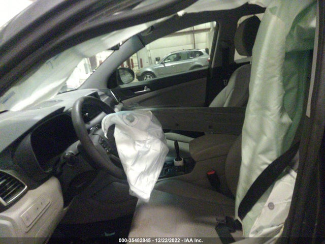 2020 HYUNDAI TUCSON SE VIN: KM8J23A49LU101385