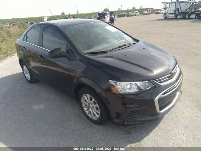 2019 Chevrolet Sonic, VIN: 1G1JD5SB2K4126823