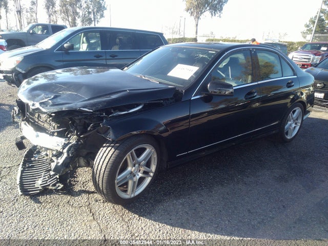 Mercedes-Benz C-class C 250 2014 WDDGF4HB1ER316591 Image 2
