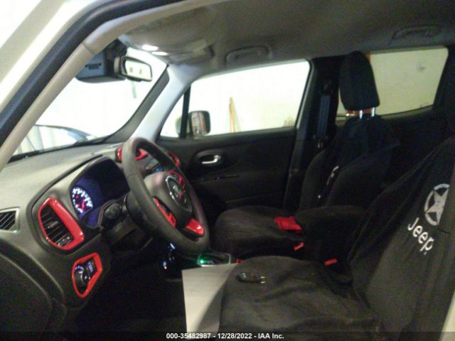 ZACCJBBB1JPH98900 Jeep Renegade Latitude