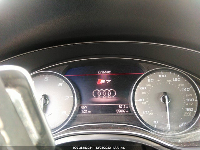 2017 Audi S7, VIN: WAUWFAFC9HN011025