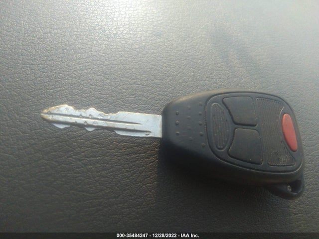 Dodge DURANGO LIMITED 2005 1D4HD58DX5F581686 Image 3