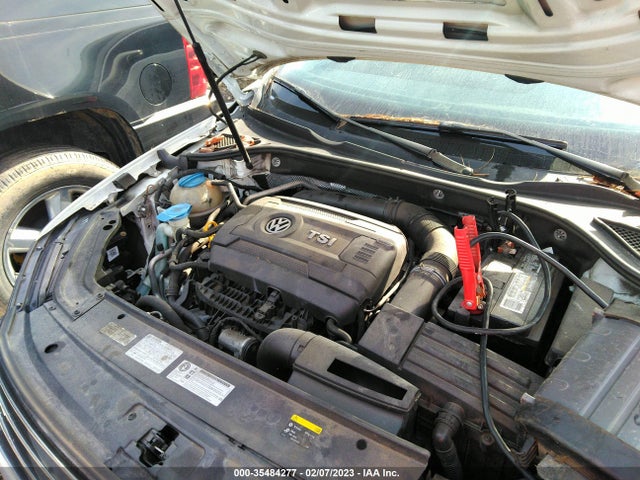 1VWDT7A35HC070076 Volkswagen Passat R-line W/comfort Pkg