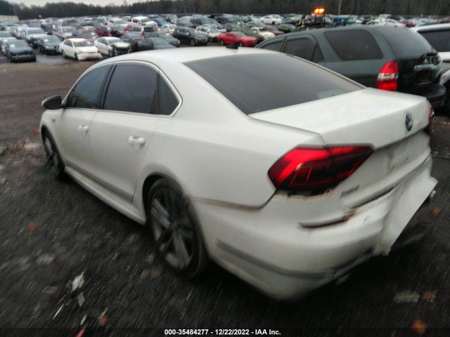 1VWDT7A35HC070076 Volkswagen Passat R-line W/comfort Pkg