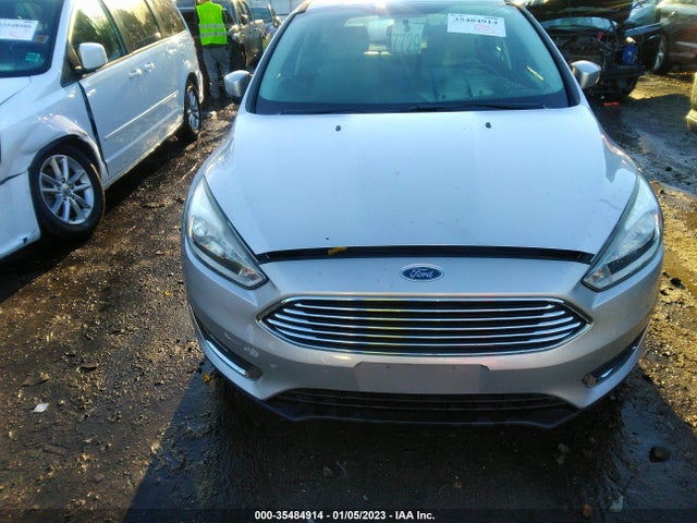 2018 Ford Focus, VIN: 1FADP3N25JL314841