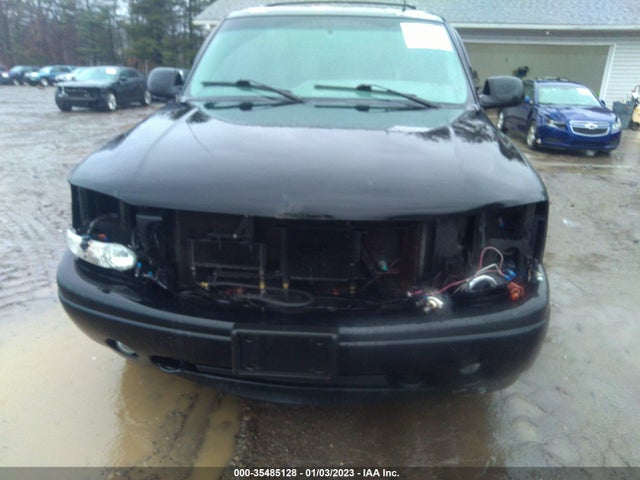 GMC YUKON DENALI 2002 1GKEK63U92J138686 Image 12