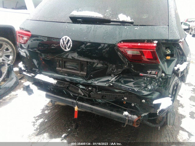 Volkswagen Tiguan 2018 3VV2B7AX1JM113673 Image 7
