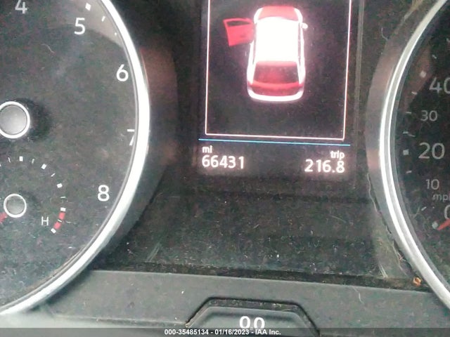 Volkswagen Tiguan 2018 3VV2B7AX1JM113673 Image 8