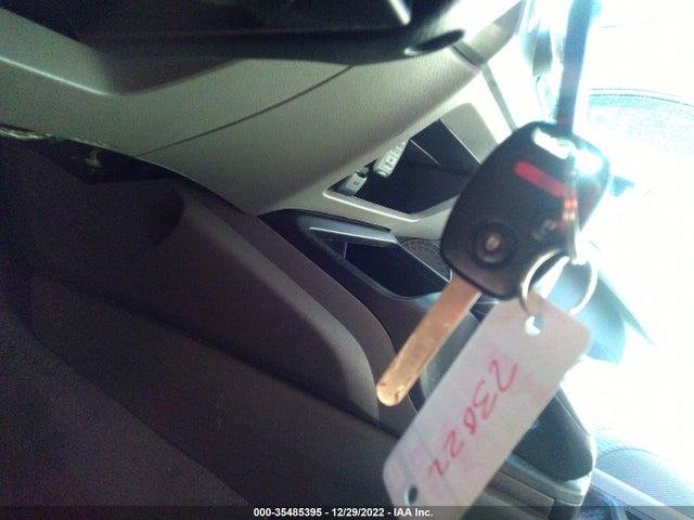 2010 HONDA CIVIC SDN LX VIN: 2HGFA1F5XAH579125