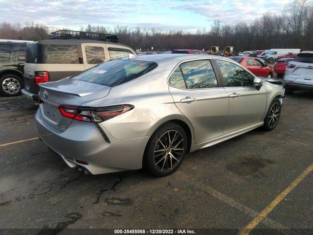 2022 Toyota Camry, VIN: 4T1G11BK1NU053317